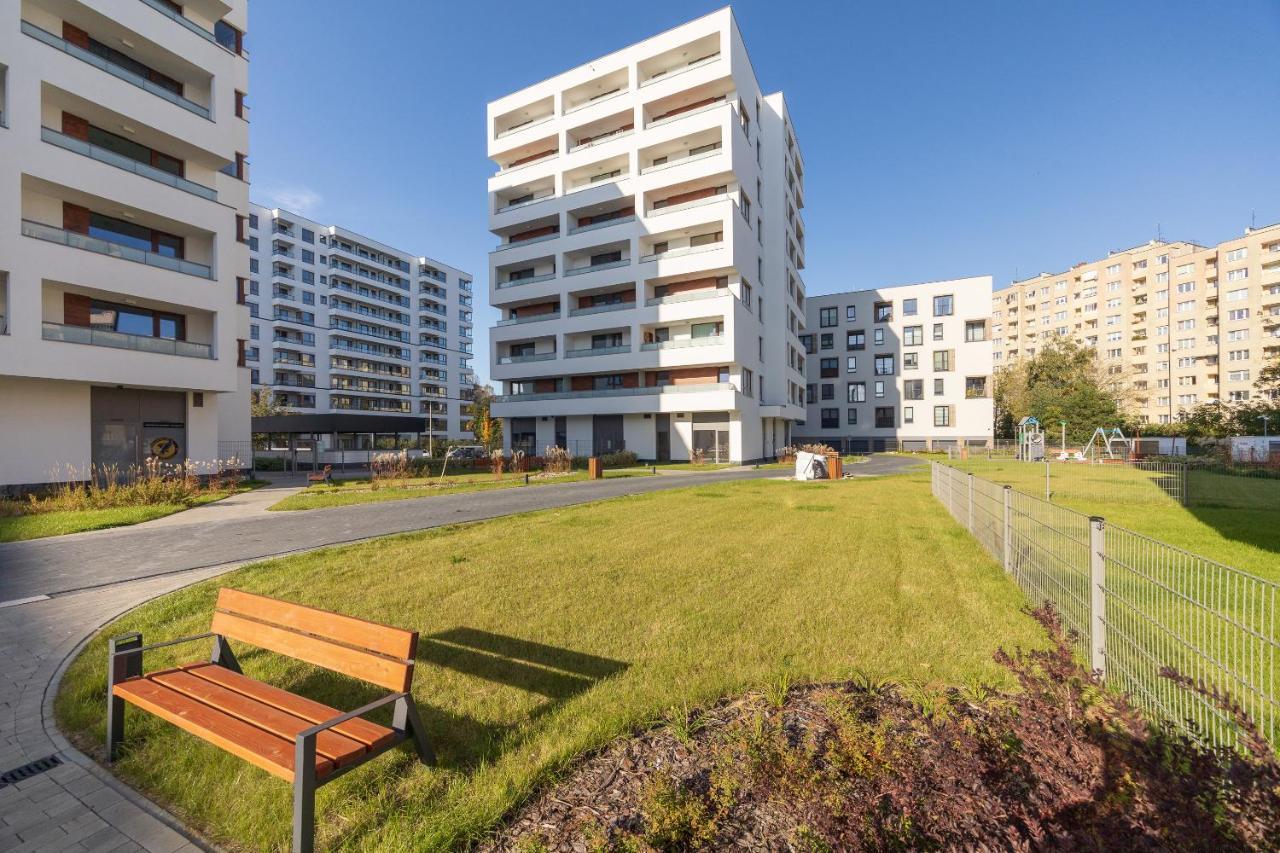 Metro Targowek Homely Apartment Warschau Exterior foto